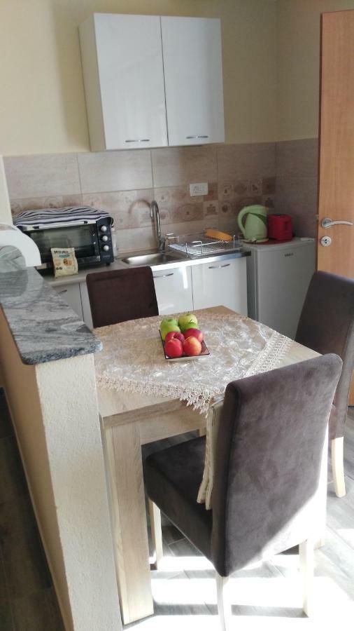 Ferienwohnung Sofi Kotor Exterior foto